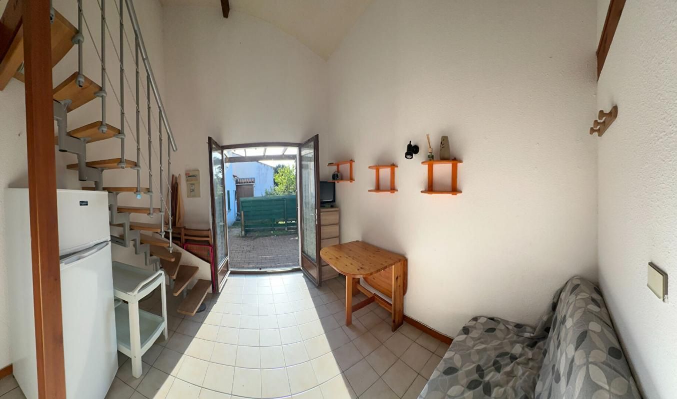 SAINT-GEORGES-DE-DIDONNE A saisir rapidement Appartement Maisonnette Saint Georges De Didonne 150 M plage 2