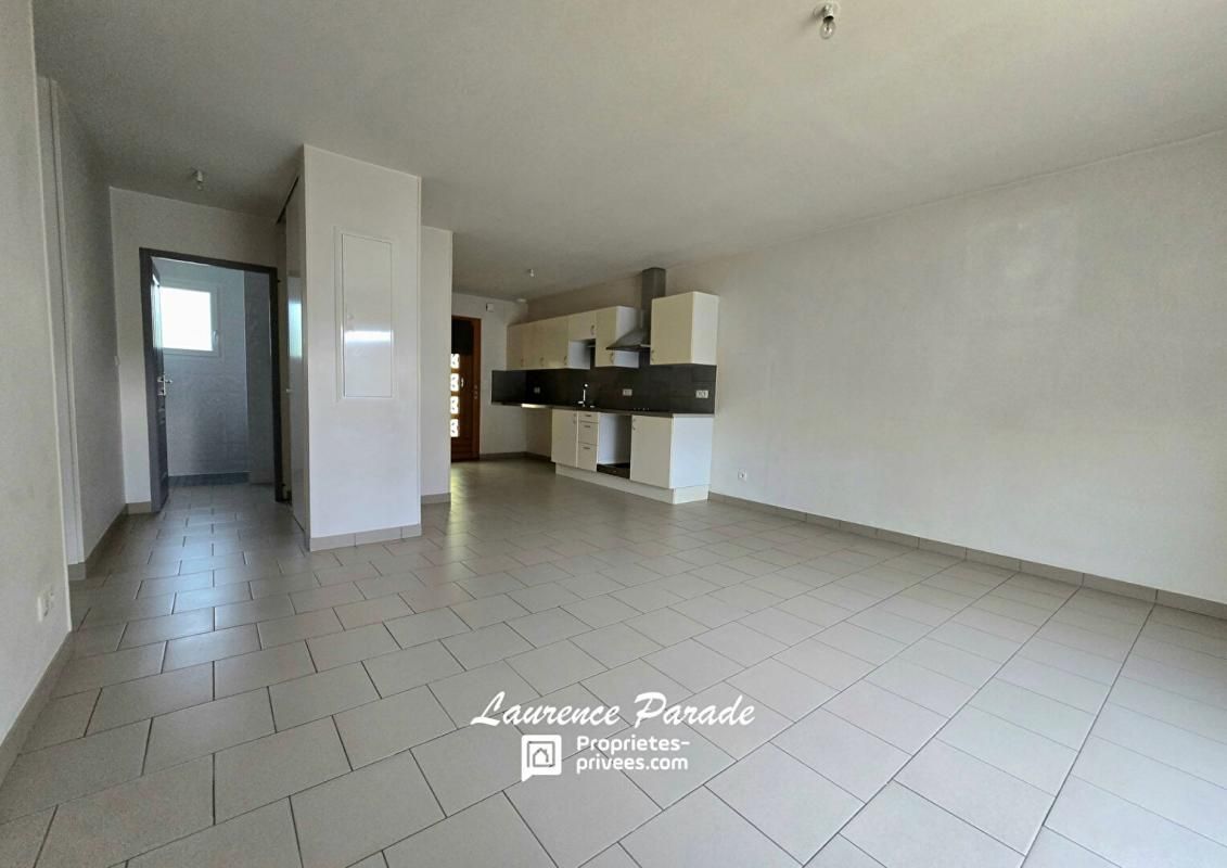MONTPON-MENESTEROL Maison plain pied  proche commodites 4