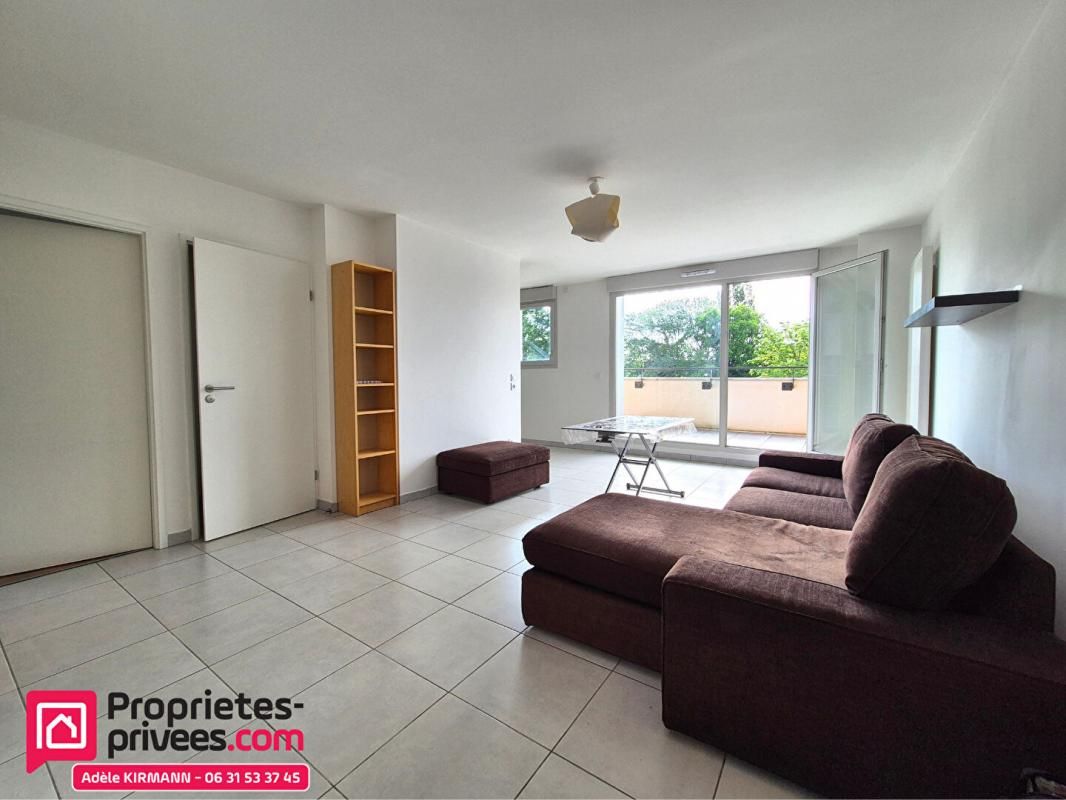 SEGNY Appartement 2 pièces 53m2 - terrasse - garage - dernier étage 4
