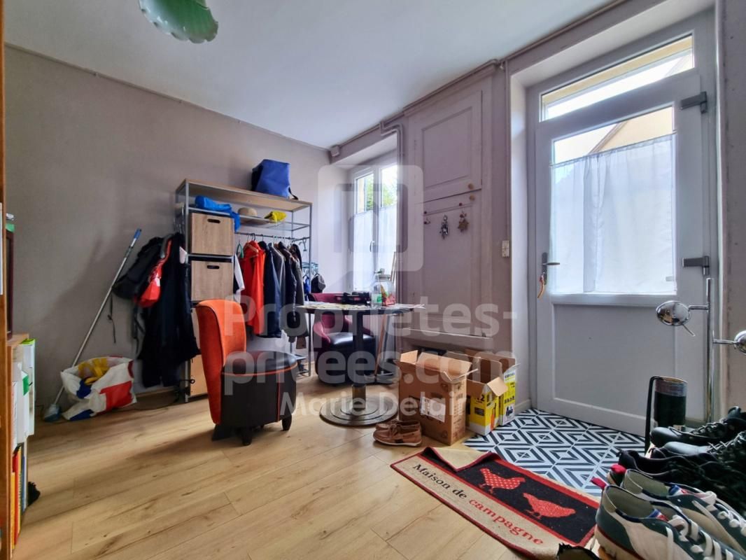 MESVES-SUR-LOIRE Maison Mesves Sur Loire 3 pièce(s) 87.62 m2 4