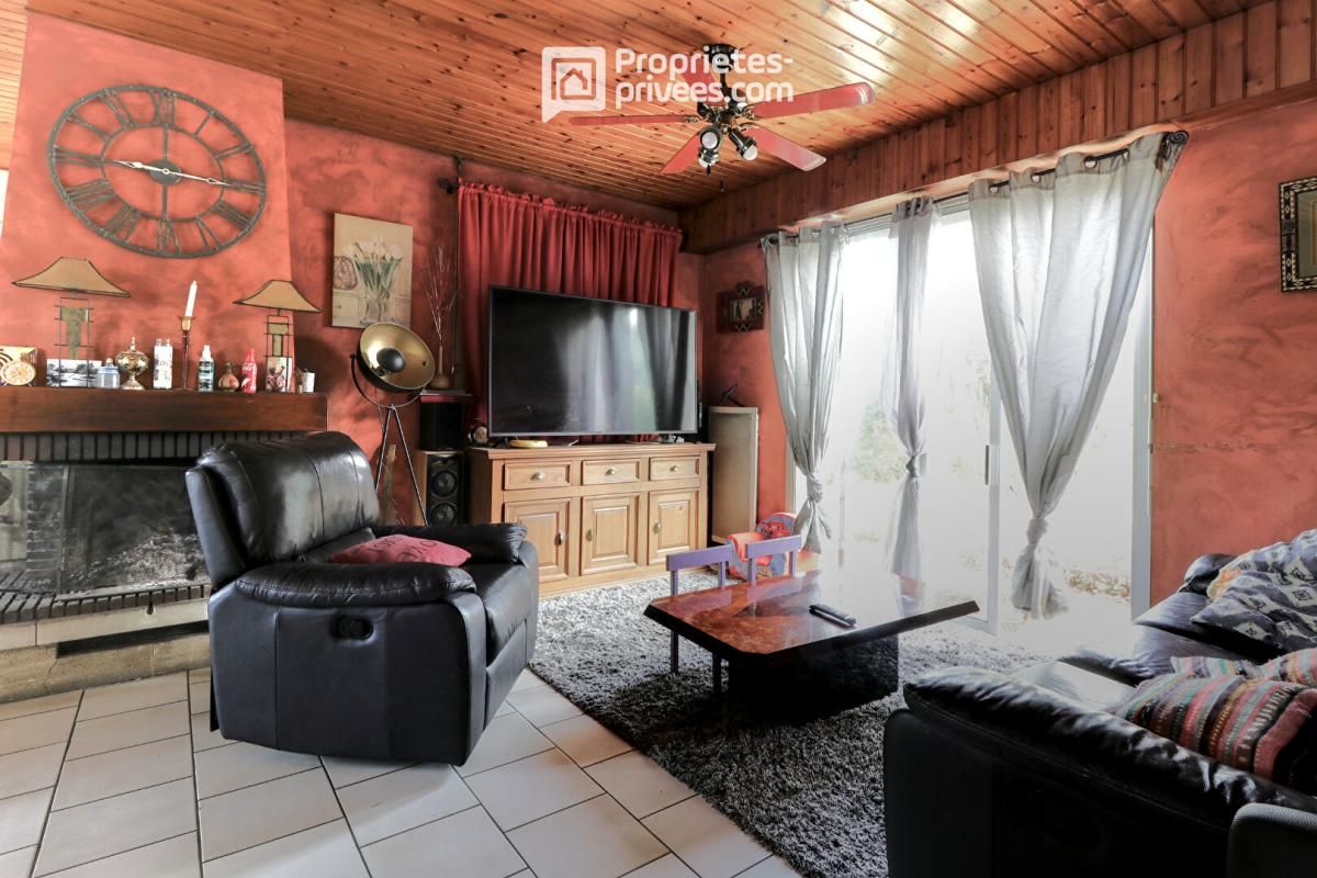 SAINT-MACAIRE-EN-MAUGES Maison Sevremoine 4 pièce(s) 110 m2 2