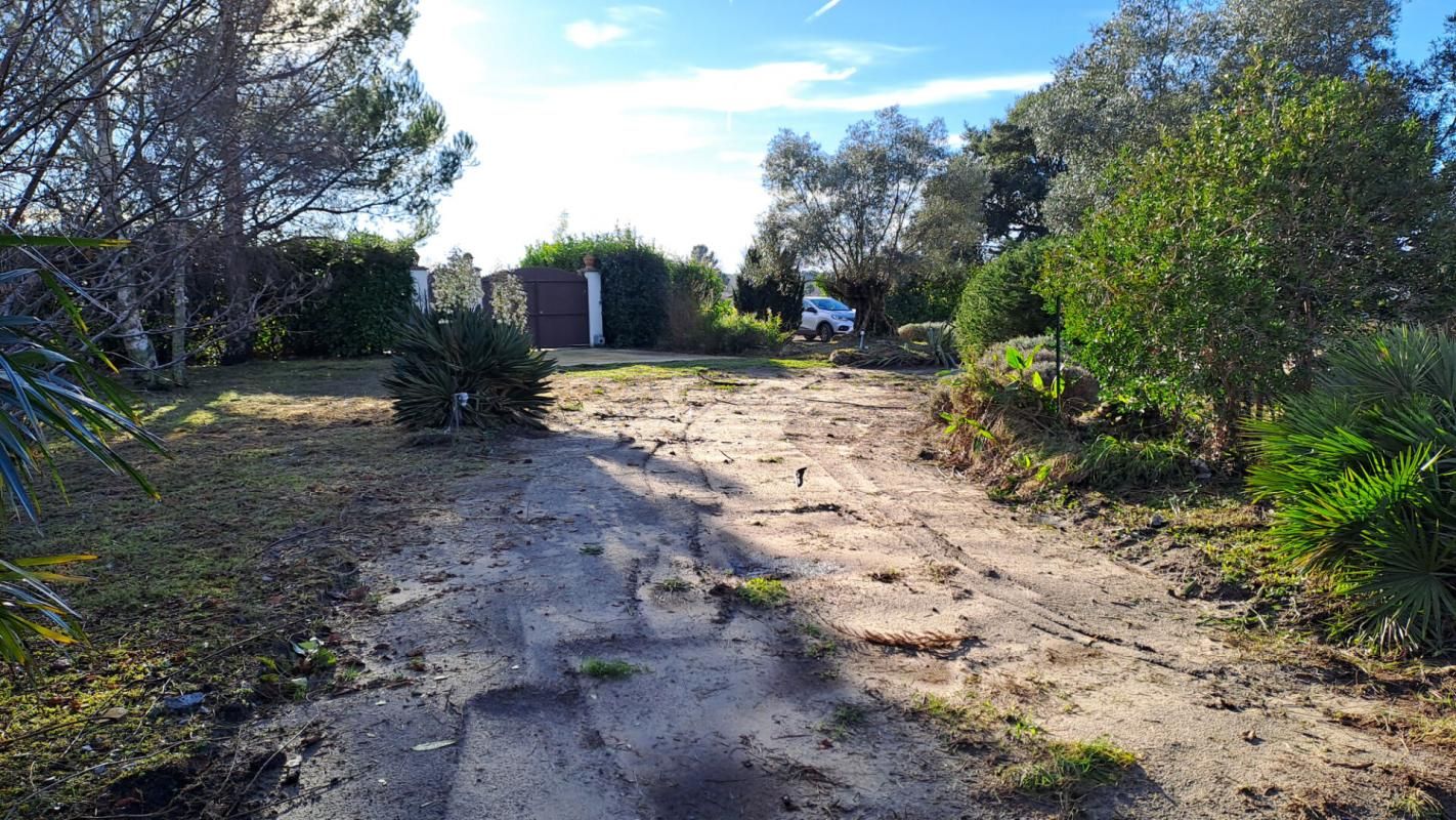 SOUSTONS Soustons Proche du centre  945 m2 1