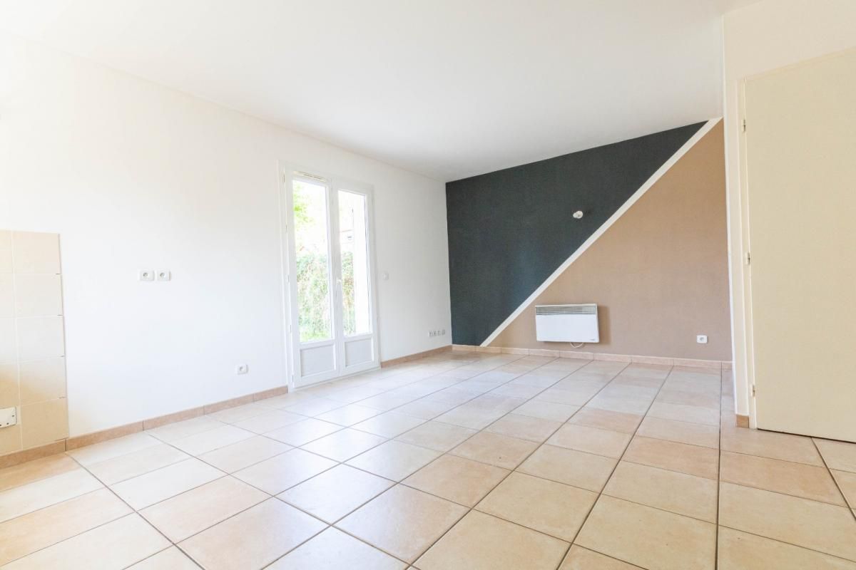 EZY-SUR-EURE Maison Ezy Sur Eure 3 pièce(s) 60 m2 3