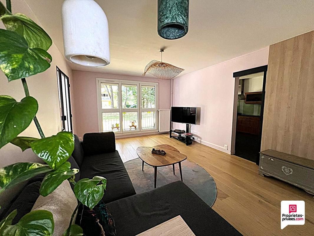 VERNEUIL-SUR-SEINE 78480 VERNEUIL SUR SEINE, Appartement 68 m2, 3 pièce(s), 2 chambres, balcon 2
