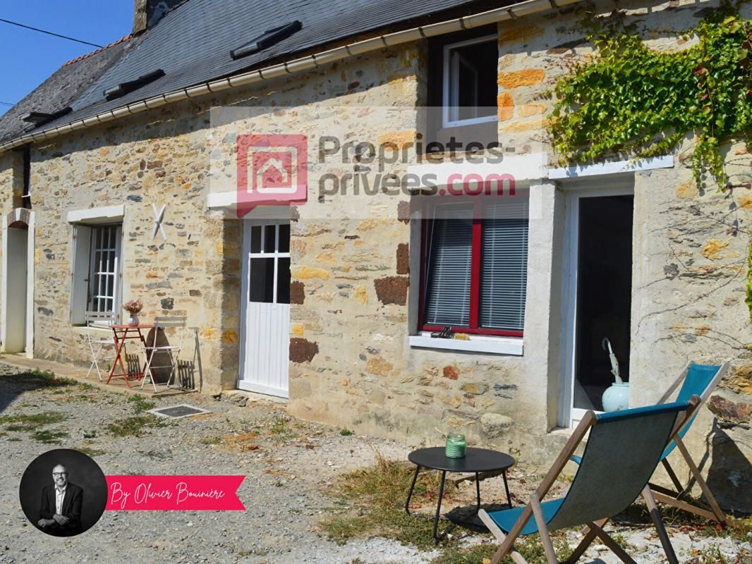 Maison familiale au coeur du bourg de Rieux -5 chambres 195 m²