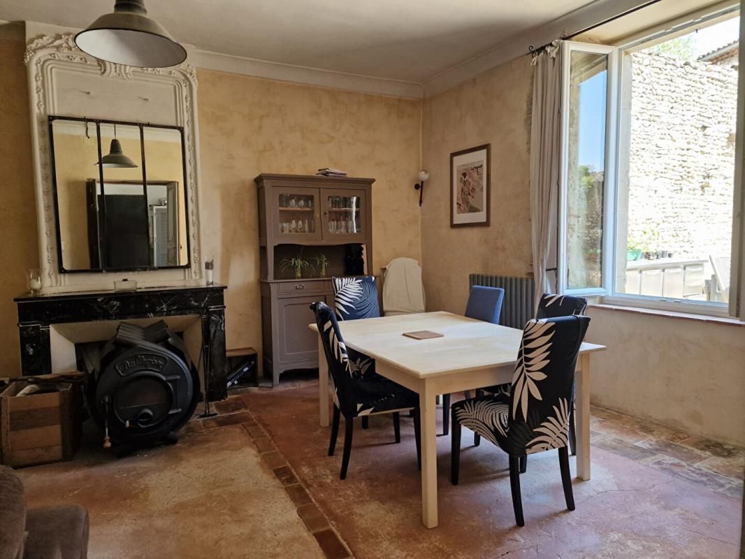 BOUCOIRAN-ET-NOZIERES MAISON DE VILLAGE 268 m2 hab. sur 2300M² de TERRAIN 3