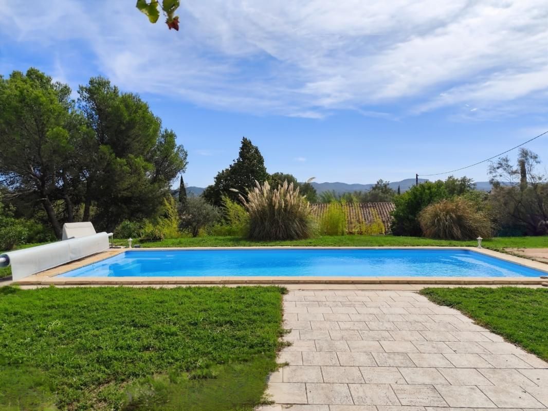 LAURIS Villa Lauris T4 110 m2 - Calme & vue imprenable 1