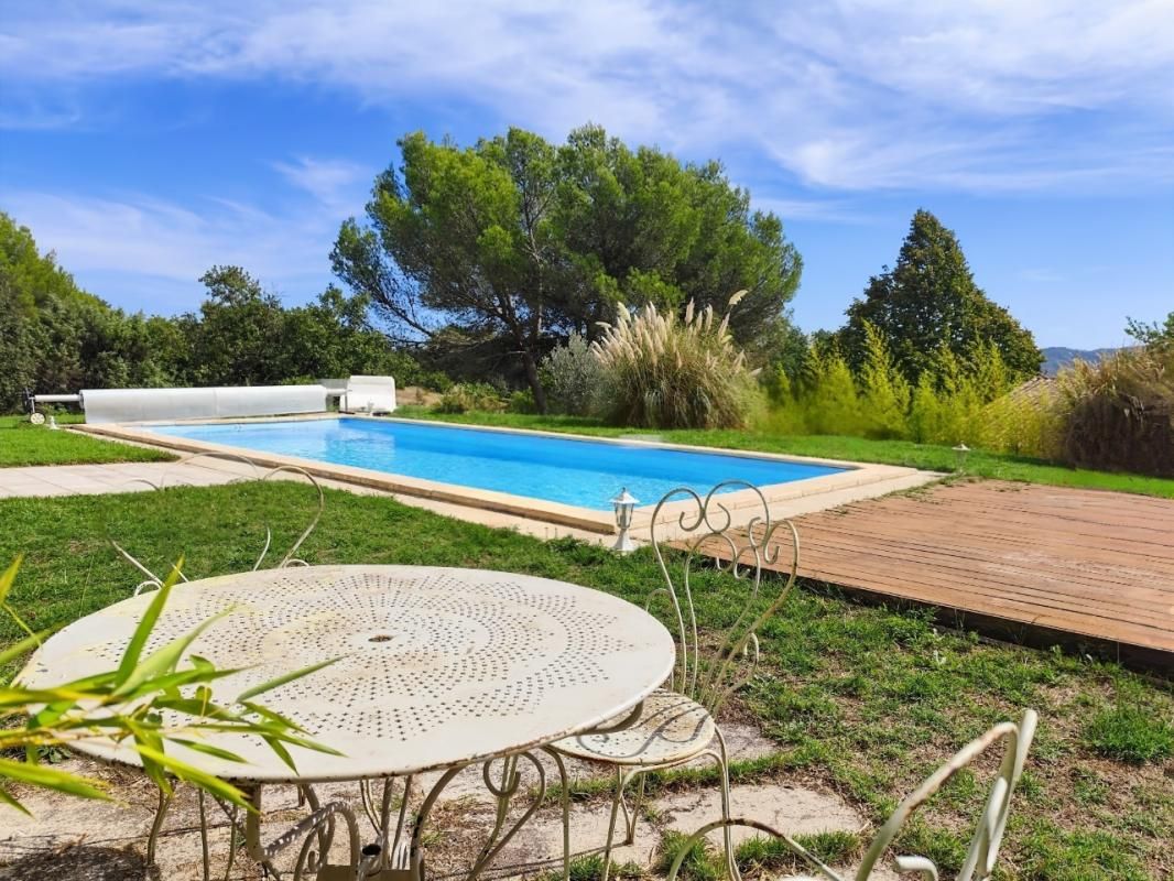 LAURIS Villa Lauris T4 110 m2 - Calme & vue imprenable 2