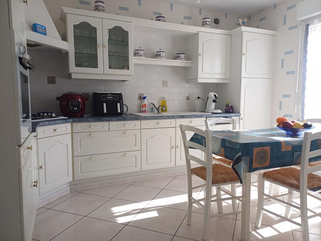 CHAUNY MAISON 2