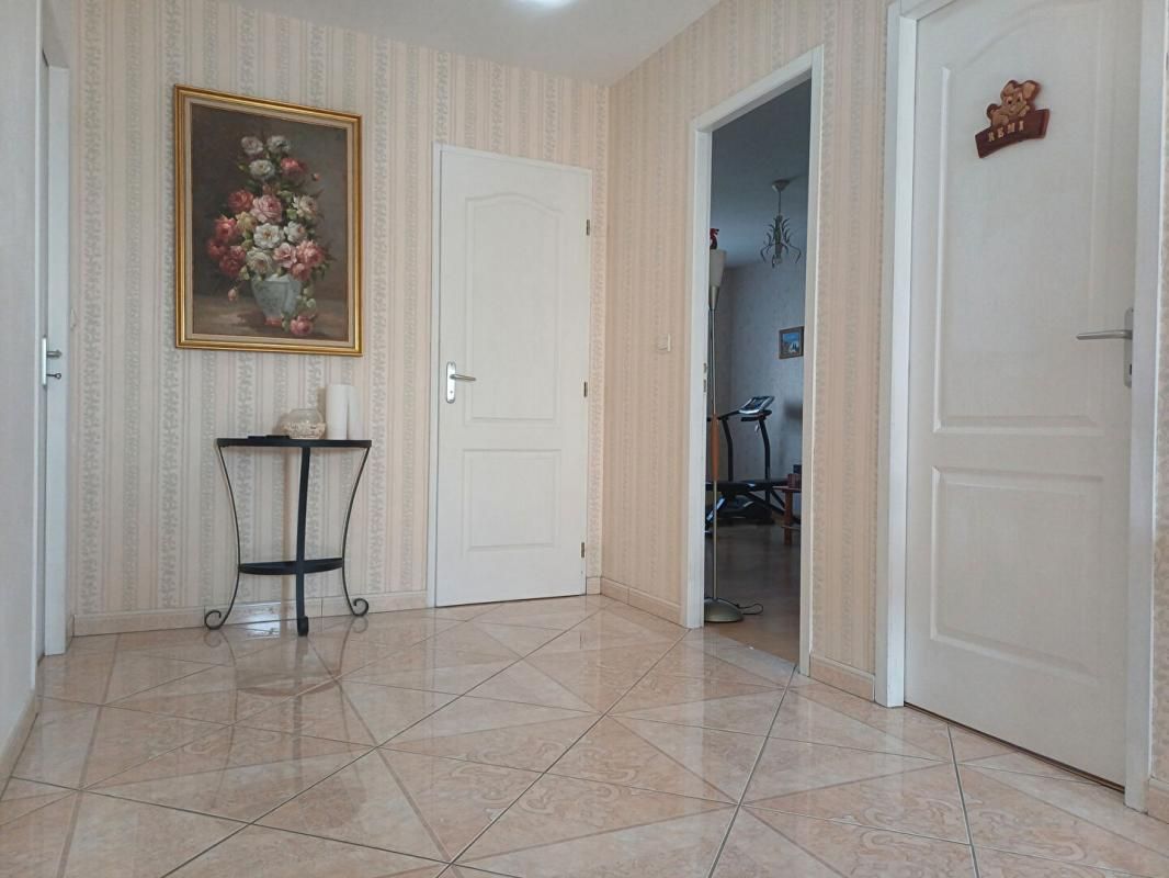 CHAUNY MAISON 4
