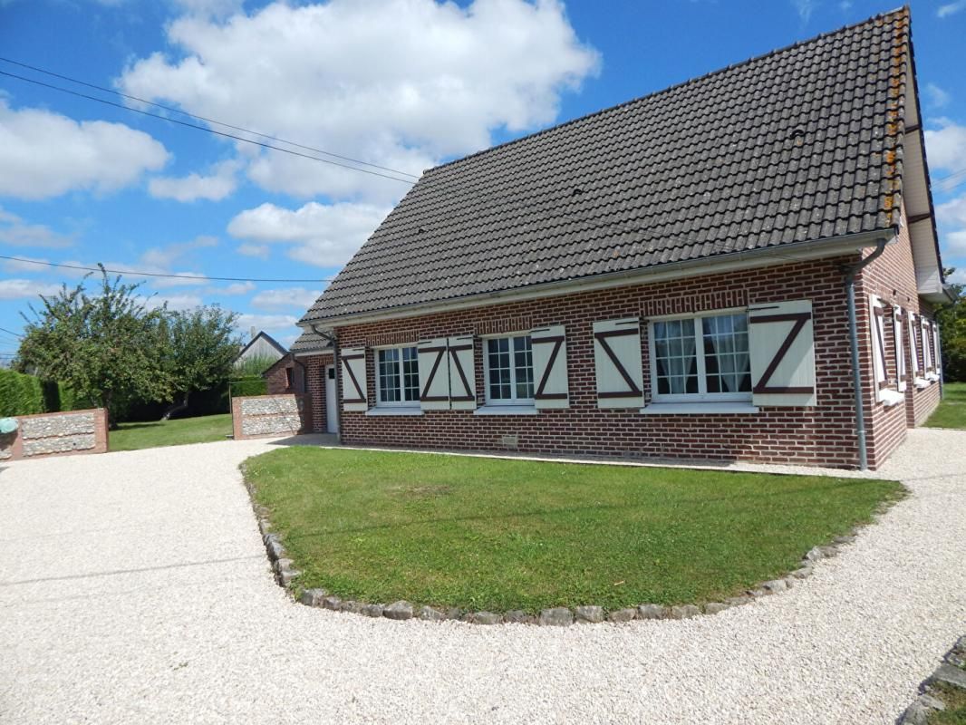 Maison .160 m² . 6 pièces