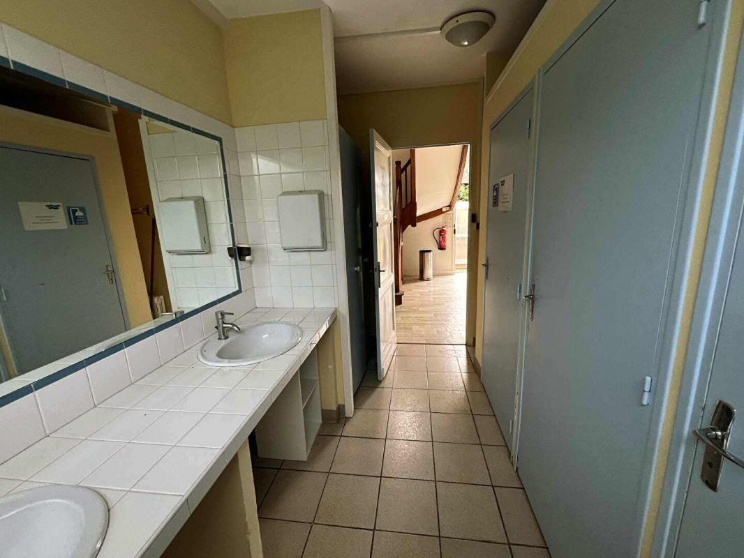 SORGES Maison Sorges Et Ligueux En Perigord 14 pièce(s) 315 m2 3
