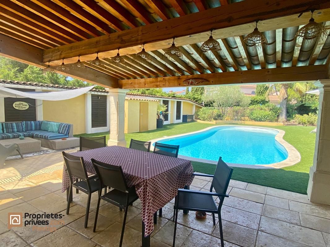 SIX-FOURS-LES-PLAGES VILLA AVEC PISCINE- PROXIMITE A PIED PLAGES ET PORT DU BRUSC 4