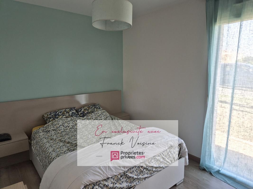 SAINT-MICHEL-MONT-MERCURE Maison A VENDRE en exclusivité à Saint Michel Mont Mercure  (Sèvremont) avec 2 chambres sur terrain de 476 m2 4