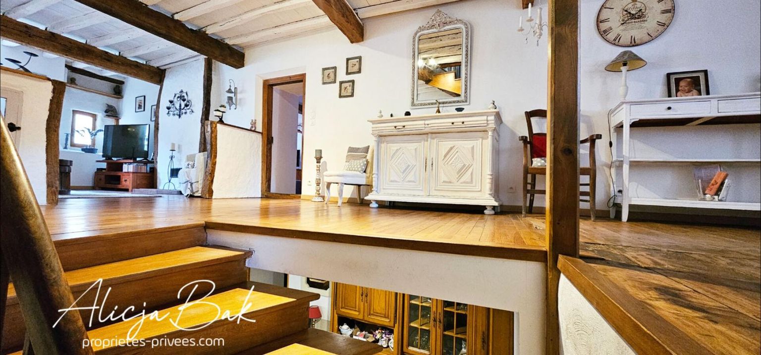 CASTELNAUDARY Maison Villespy 12 pièce(s) 255 m2 2