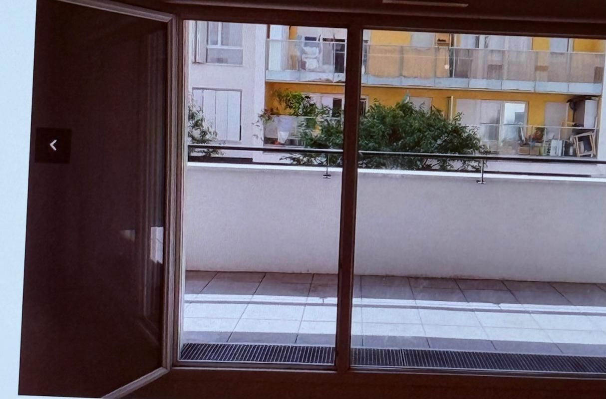 SAINT-OUEN Appartement  2 pièce(s) 47 m2 4