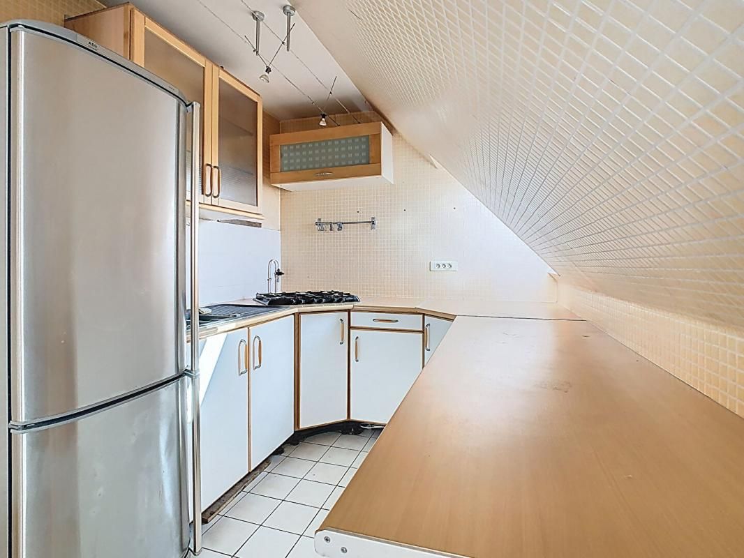 NOGENT-SUR-OISE APPARTEMENT T3 - 69M² - 2 CHAMBRES - PLACE DE PARKING PRIVATIVE - CAVE - 60180 NOGENT SUR OISE 4