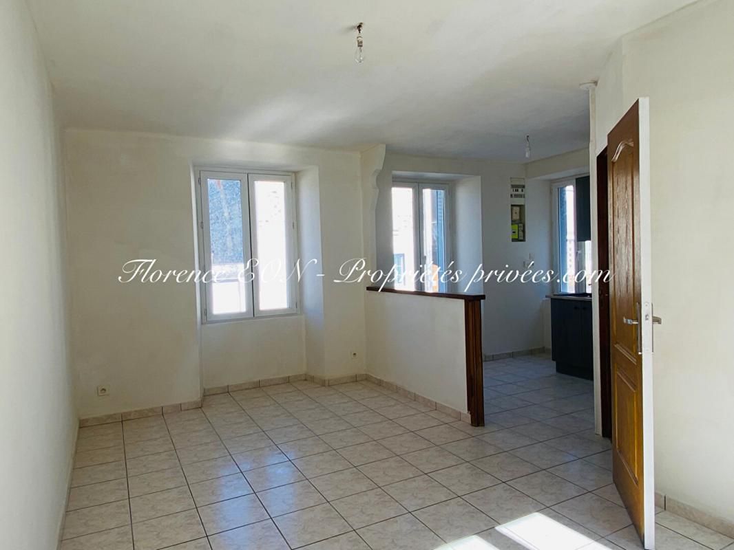 VAIGES Maison Vaiges 4 pièce(s) 61 m2 1