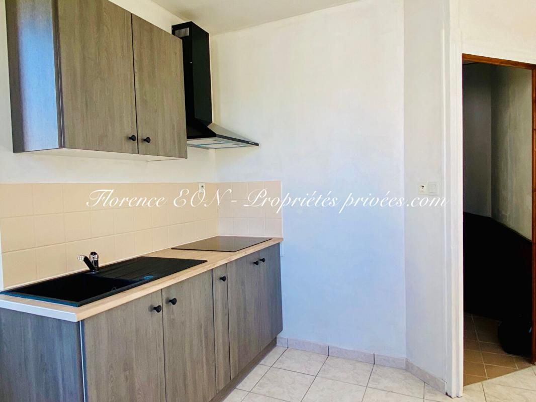 VAIGES Maison Vaiges 4 pièce(s) 61 m2 3