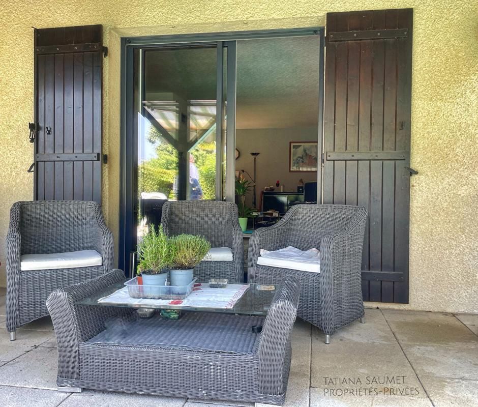 SATHONAY-VILLAGE Maison Sathonay Village 6 pièce(s) 172 m2 4