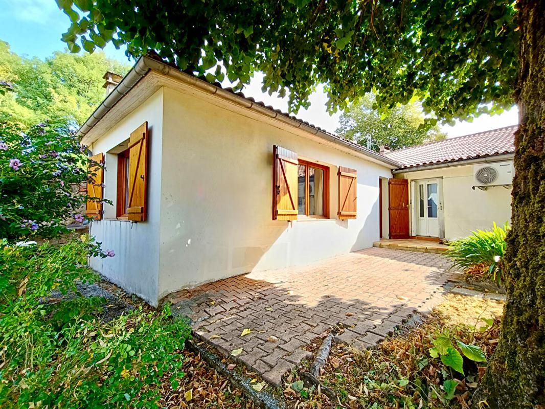Maison Villeneuve Sur Lot 5 pièce(s) 105 m2