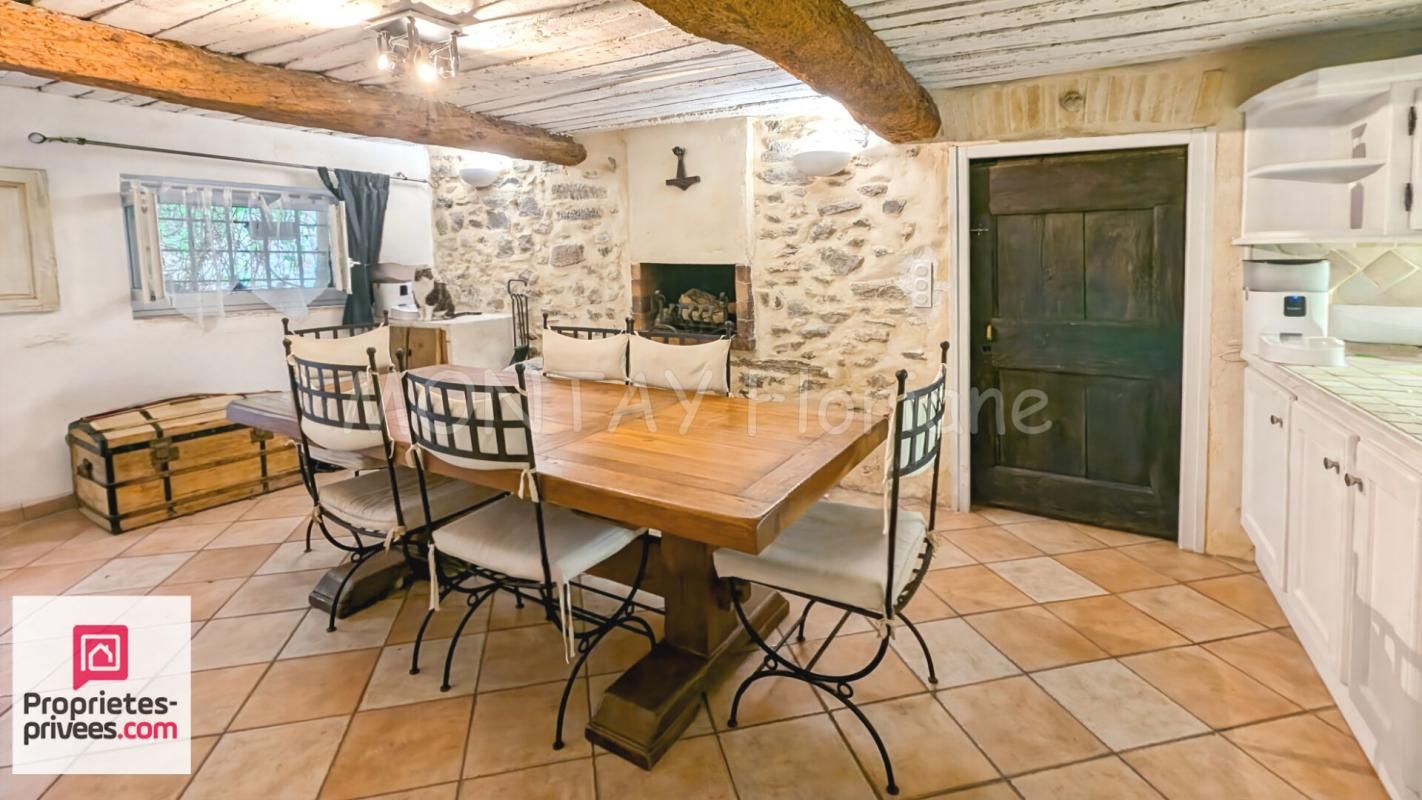 ROQUEBRUNE-SUR-ARGENS Maison Roquebrune Sur Argens 4 pièces94.50 m2 4