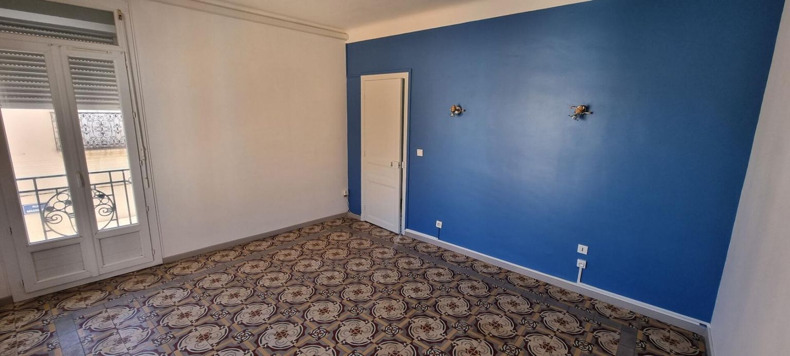 BEZIERS Immeuble Beziers de 4 T2 pour 166 m2 3