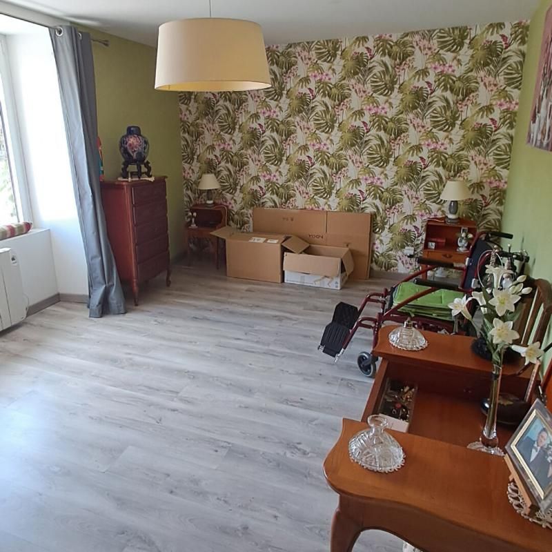 COMBOURG Maison 6 pièce(s) 143 m2 3