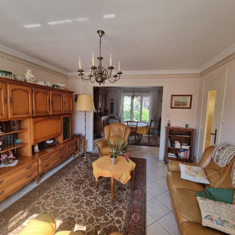 CHENOVE Maison individuelle 2