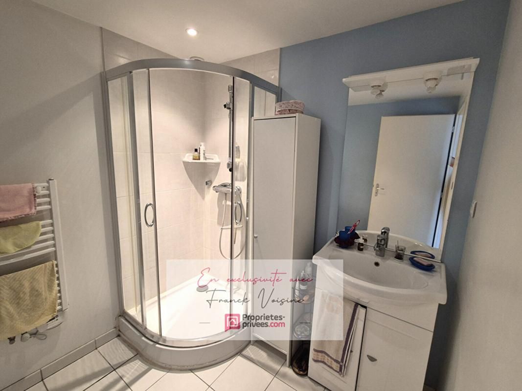 LES HERBIERS A VENDRE en Exclusivité à Saint Paul en Pareds maison divisée en 3 logements locatifs sur une parcelle de 394 m2 3