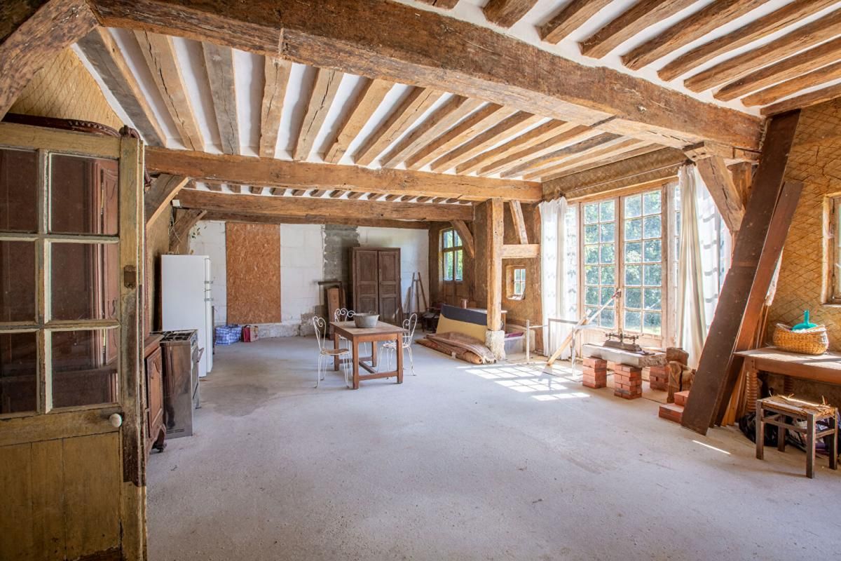 HARQUENCY Maison 290 m2 Grand Caractère 17eme siècle,10 pièces , 6 Chambres, rénovation à terminer 27700 2