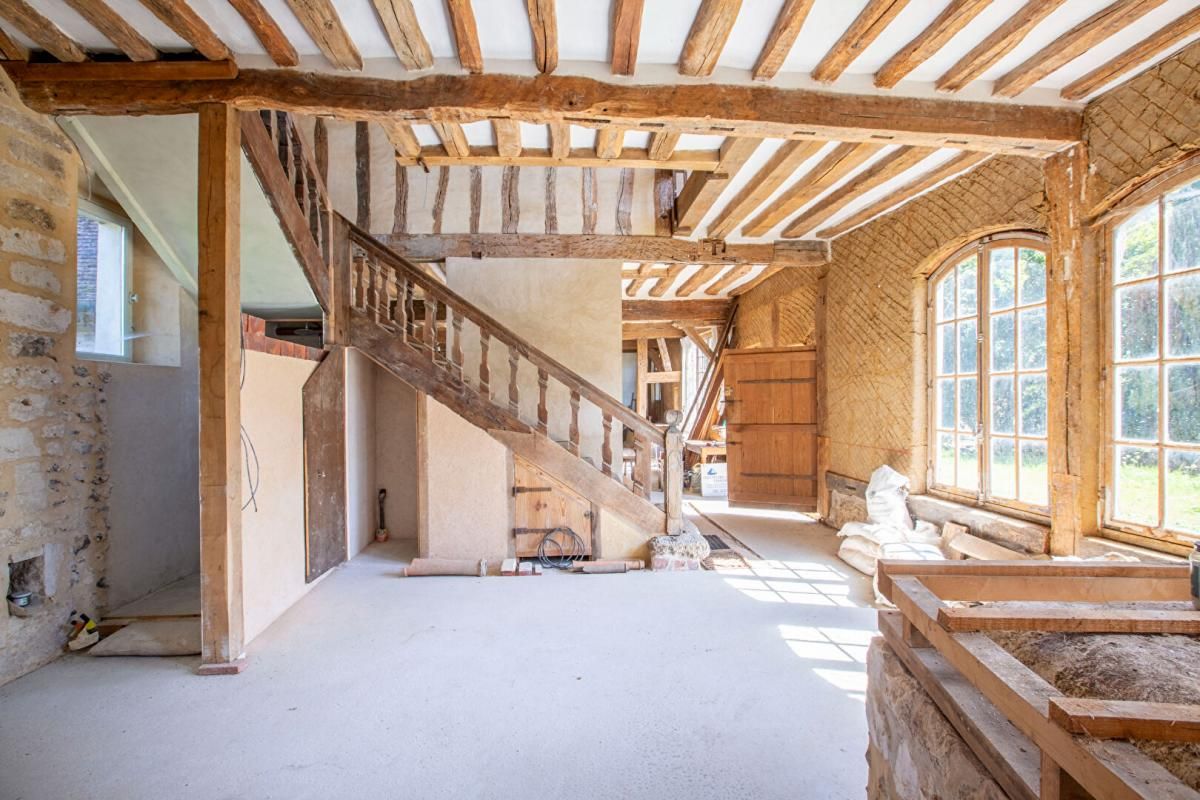 HARQUENCY Maison 290 m2 Grand Caractère 17eme siècle,10 pièces , 6 Chambres, rénovation à terminer 27700 3