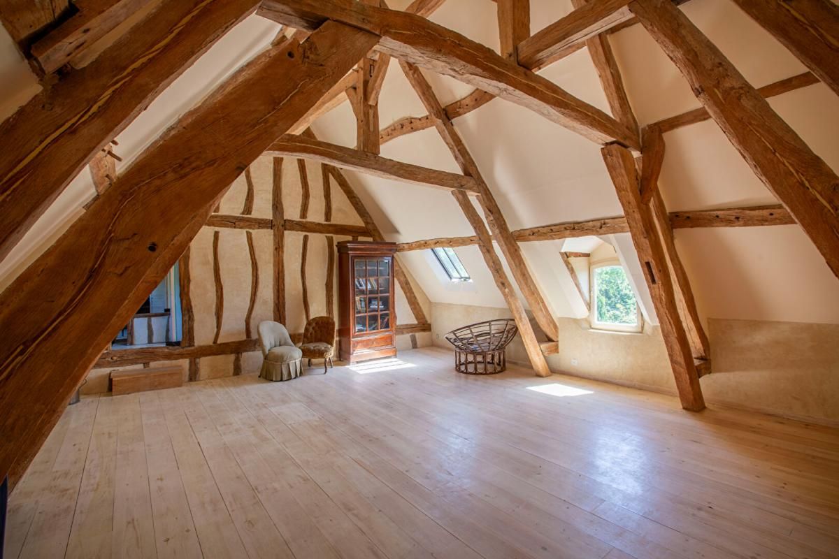 HARQUENCY Maison 290 m2 Grand Caractère 17eme siècle,10 pièces , 6 Chambres, rénovation à terminer 27700 4