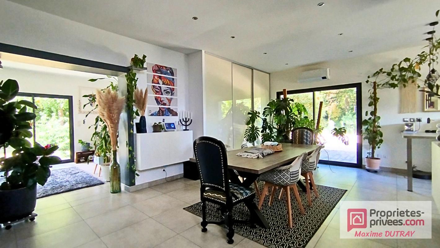 PRUNAY-CASSEREAU Maison d'artisan, 5 pièces 210m² 3