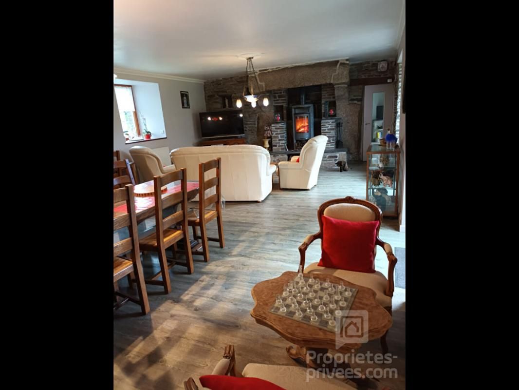 SAINT-IGEAUX Maison Saint Igeaux 10 pièce(s) 200 m2 3