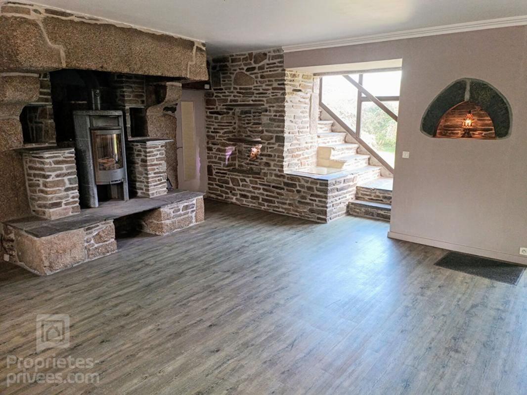 SAINT-IGEAUX Maison Saint Igeaux 10 pièce(s) 200 m2 4