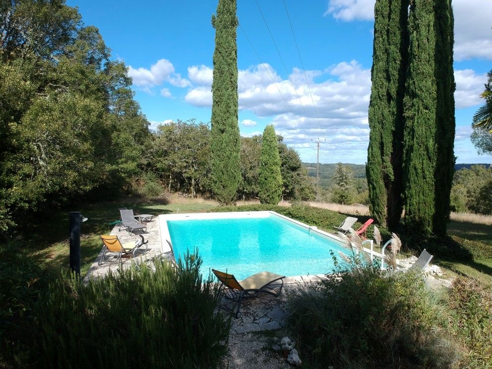 BERGANTY Propriété composée de 4 logements avec piscine sur plus d'1 hectare 3