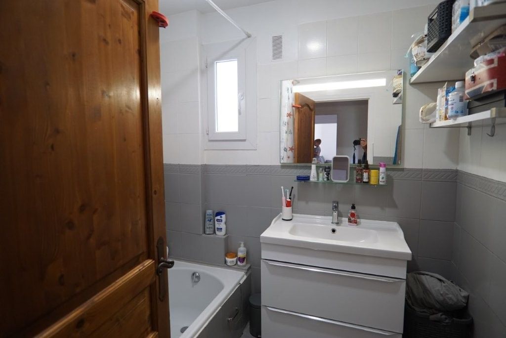 PEYMEINADE Appartement 3 pièce(s) 72 m2 proche école et commerces 4