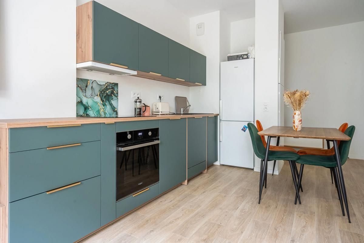 BOBIGNY Appartement deux pièces avec terrasse et jardin privatif 3