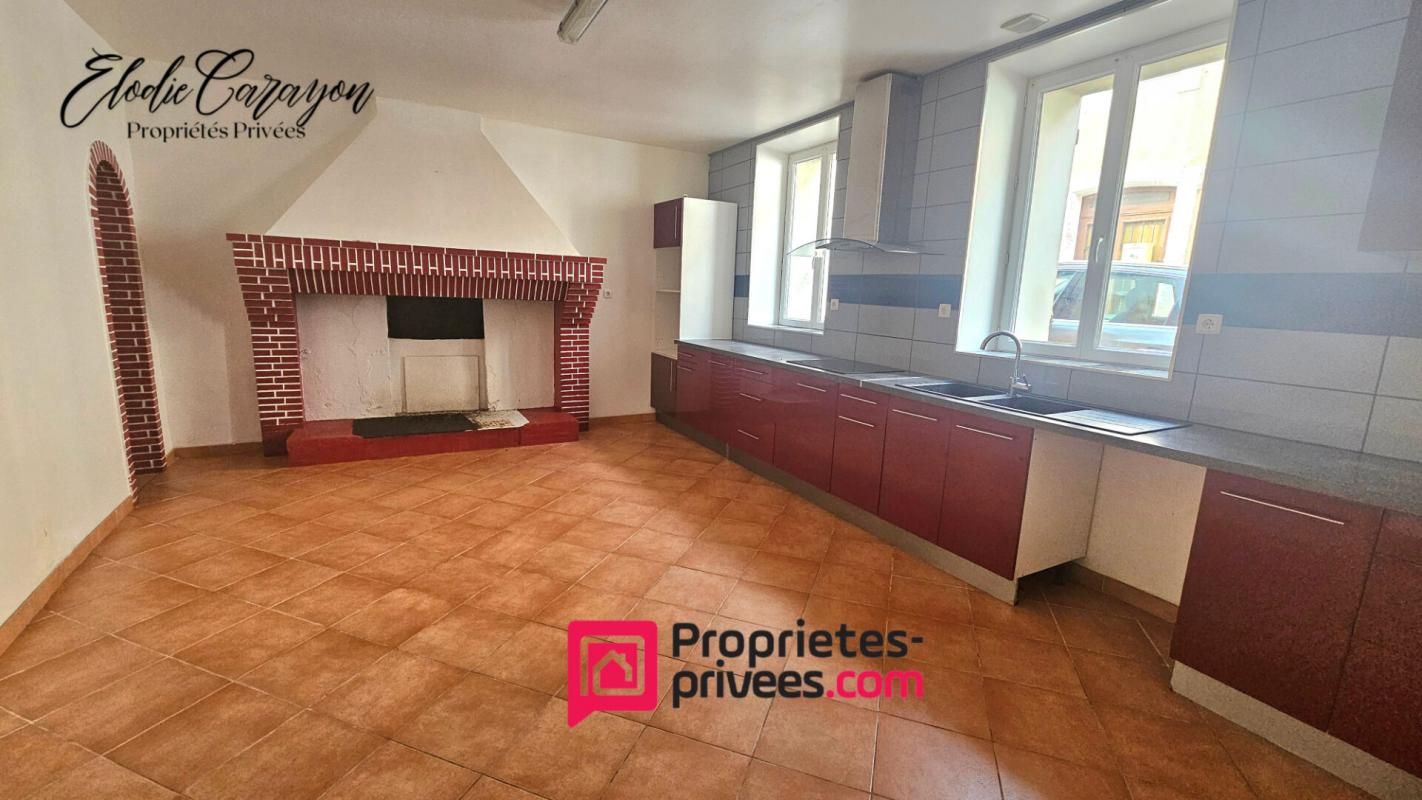AIGUES-VIVES Maison Aigues Vives 8 pièce(s) 159.60 m2 2