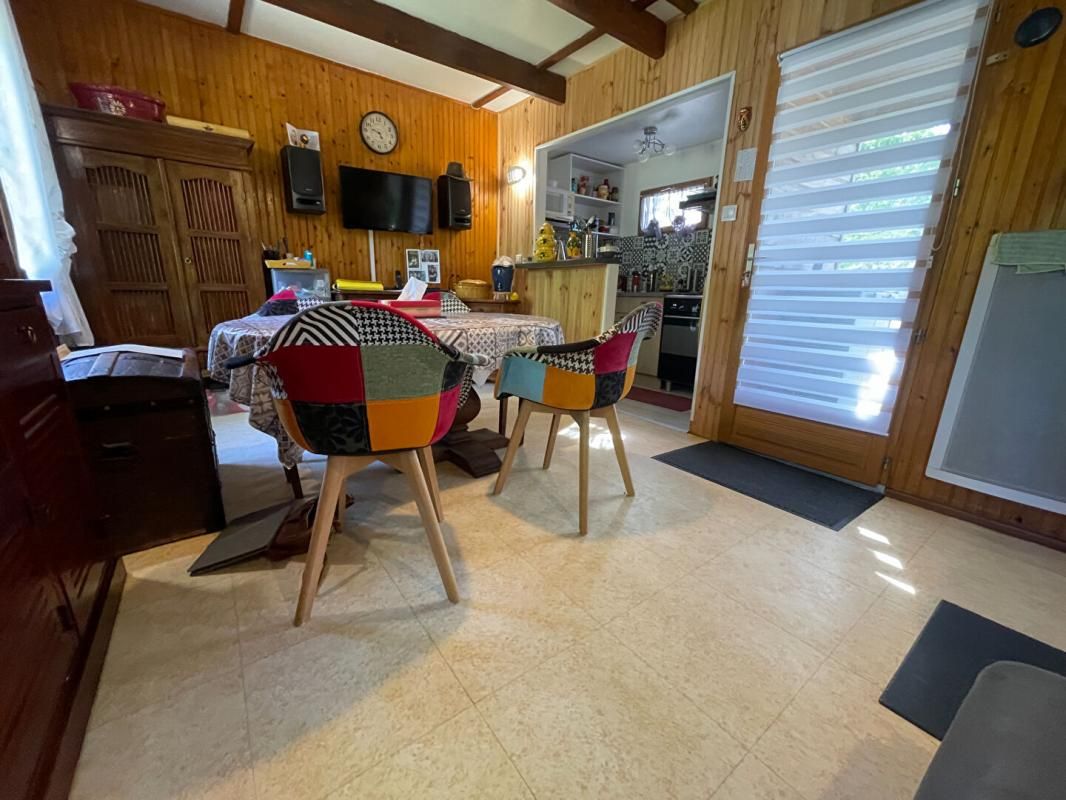 BOISMORAND Maison Boismorand 3 pièces 2 chambres 3