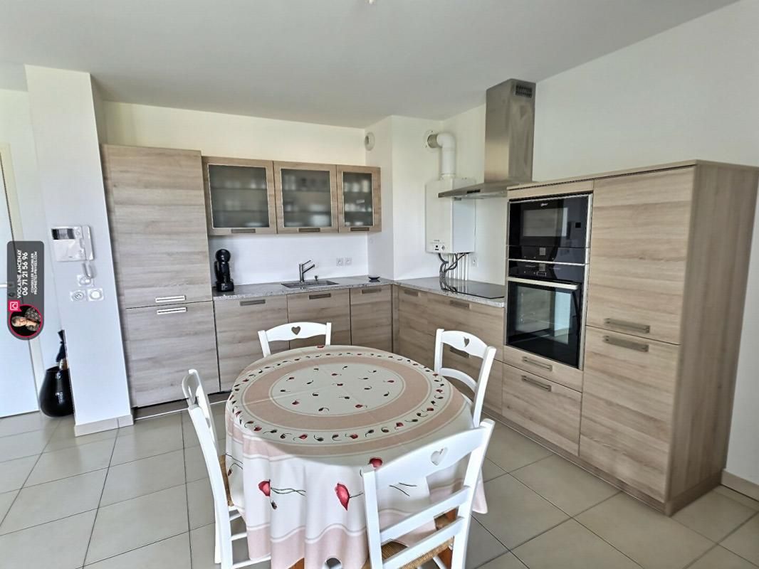 LE BOURGET-DU-LAC Appartement Le Bourget Du Lac, T3 avec garage 3
