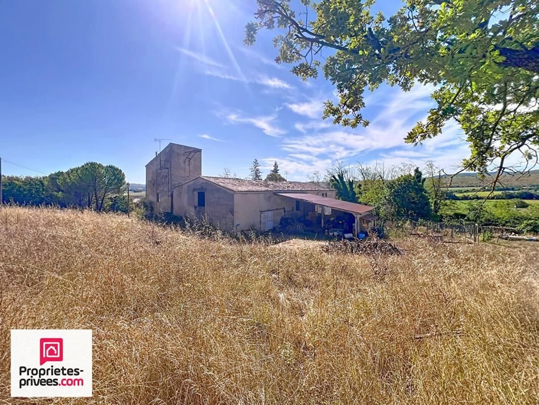RIANS Ancienne ferme avec 2 logements dépendances sur 13 322 m² 1