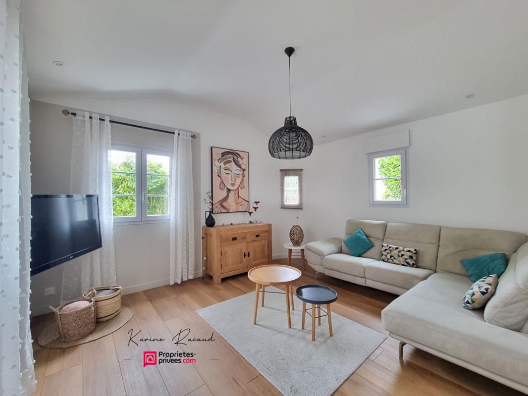 LA FERRIERE Maison La Ferrière 218 m2 4 chambres 3