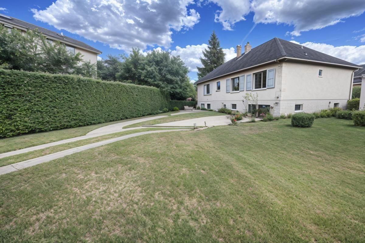 BRY-SUR-MARNE Maison Bry Sur Marne 6 pièce(s) 110 m2 1