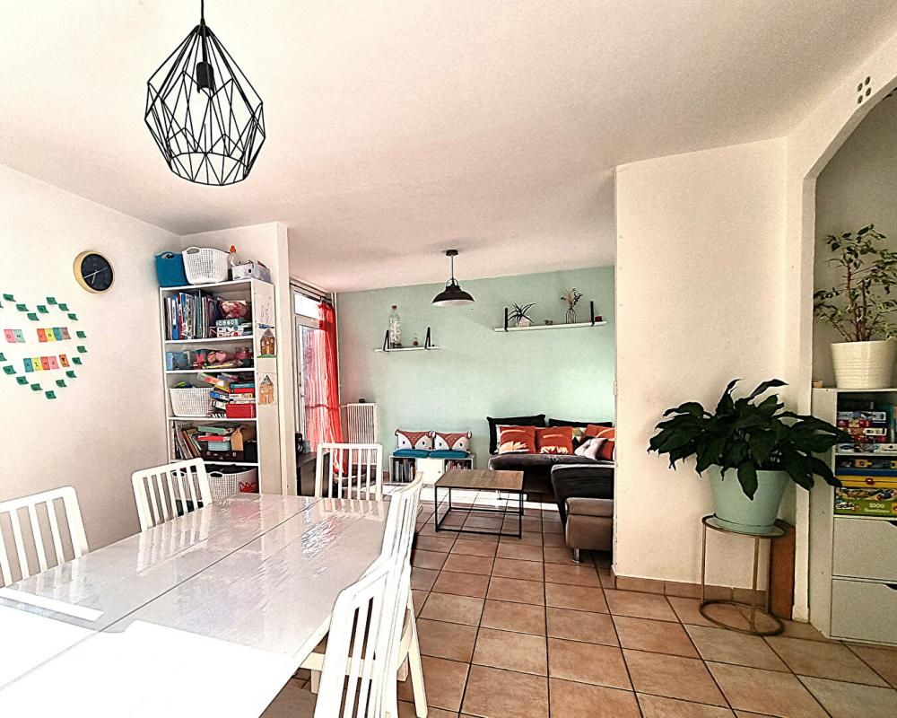 LA SEYNE-SUR-MER Appartement La Seyne Sur Mer 4 pièce(s) 106 m2 1