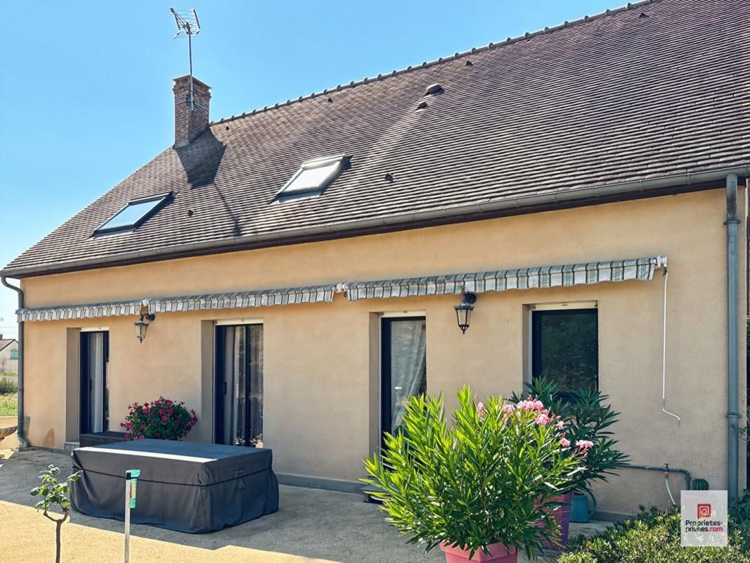 LA FLECHE Maison La Fleche 6 pièce(s) 137.66 m2 2