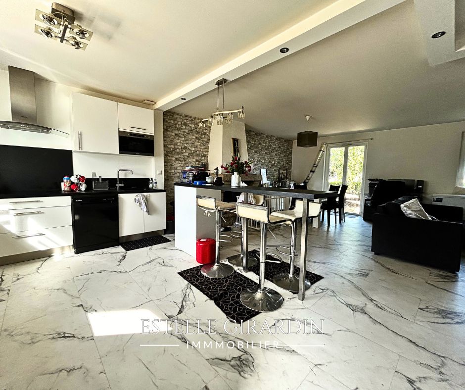 CARQUEFOU Maison de plain-pied - quartier Housseau 2