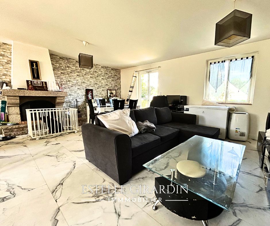 CARQUEFOU Maison de plain-pied - quartier Housseau 3
