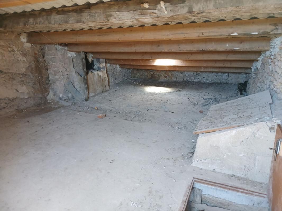 MONTFORT-SUR-ARGENS Appartement T3 + combles aménageables - Montfort sur Argens 4
